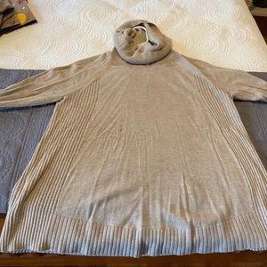 Closet clean out! Loft turtleneck
